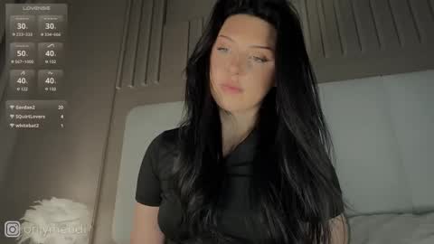 menndi online show from September 26, 6:44 am