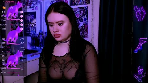 meow marie online show from March 27, 11:49 pm