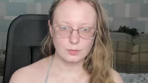 meowcr online show from March 21, 1:10 am