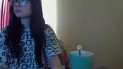 meowli online show from March 12, 3:57 am