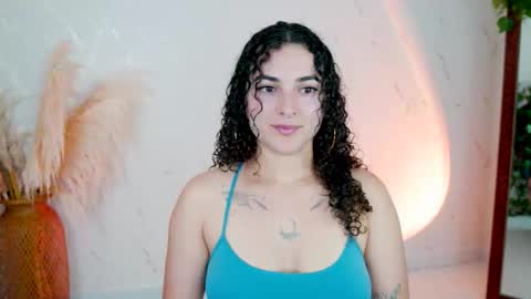 Merida Bell online show from February 23, 7:57 pm