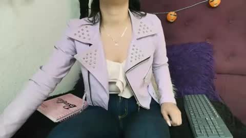 Merlina online show from October 18, 4:10 pm