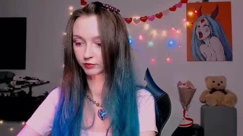 mermaidvibestides online show from February 14, 9:17 pm