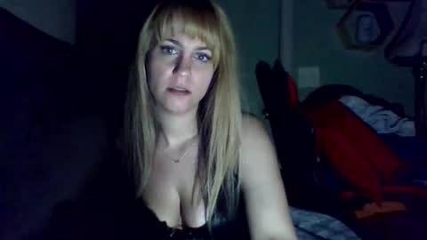 mezzy69 online show from February 16, 9:20 am