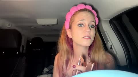 mezzy69 online show from March 9, 9:02 am