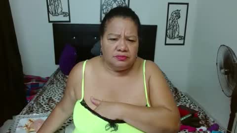 mhia1972 online show from September 14, 12:36 pm