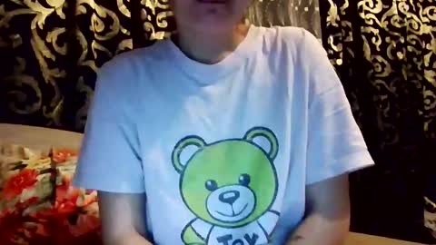 Mia online show from January 6, 10:37 pm