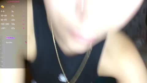 Mia online show from December 29, 1:56 am