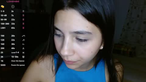 Mia online show from December 19, 4:13 am