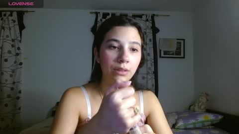 Mia online show from January 29, 11:35 pm