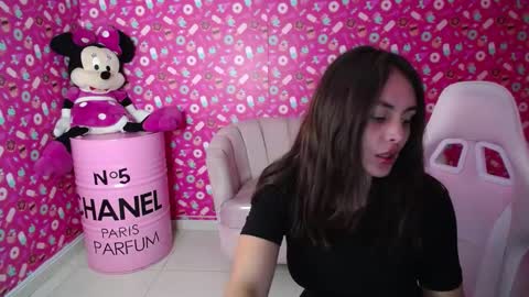 Mia  online show from March 9, 8:07 am