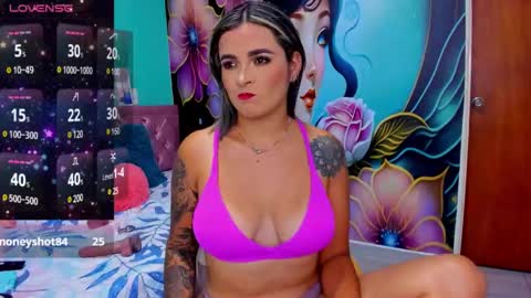 Mia online show from January 12, 8:47 pm