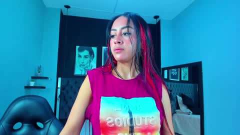 mia brooklyn   online show from January 28, 10:56 am