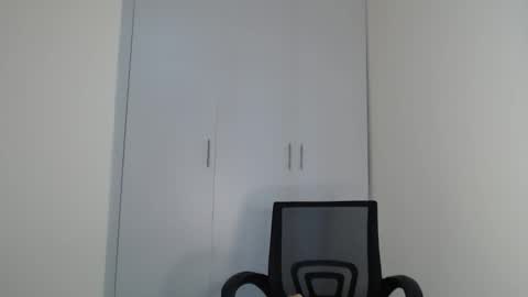 MIA online show from December 3, 7:55 am