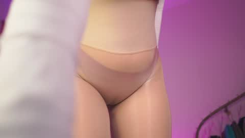 Anna online show from February 2, 1:41 pm