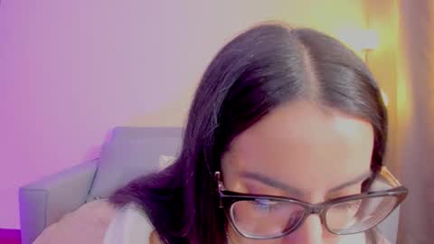 Sarah Luna online show from March 4, 10:27 pm