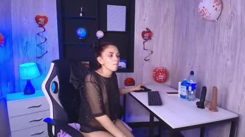 mia_esposito2 online show from September 30, 3:12 am