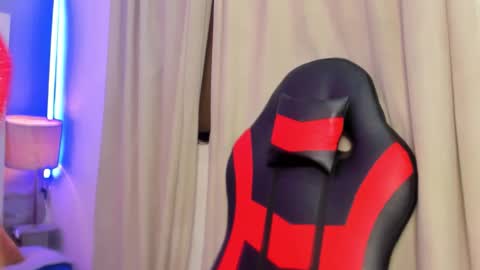 MIA online show from October 3, 7:52 pm