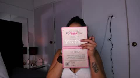 MIA online show from February 24, 9:09 pm