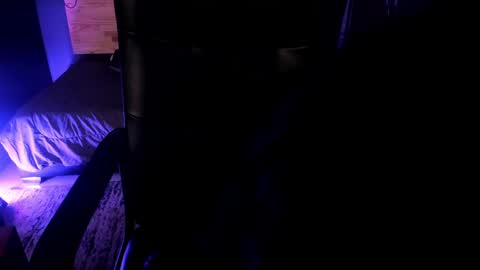 Val  online show from January 25, 8:21 pm