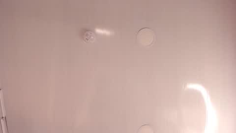 Mia online show from March 21, 8:19 am