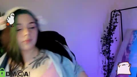 Mia online show from March 11, 12:48 am