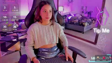 mia rousse25 online show from March 21, 3:50 pm