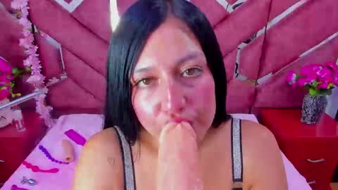 mia sweett69 online show from October 24, 9:22 pm