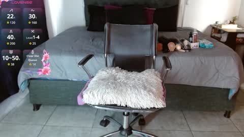 MIA  online show from September 27, 2:13 pm