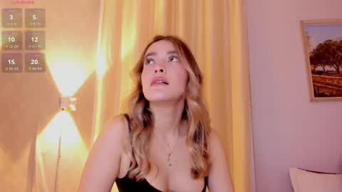 Mia White  online show from March 28, 12:37 pm