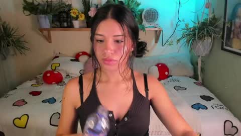 Miaa online show from April 15, 9:04 pm