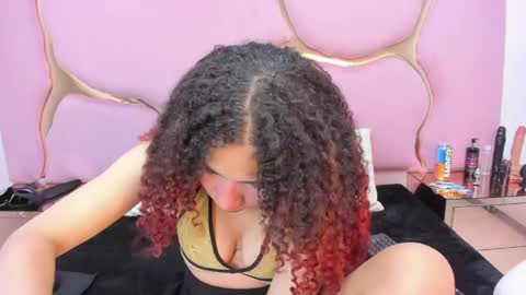miaacarterss online show from June 4, 4:28 am