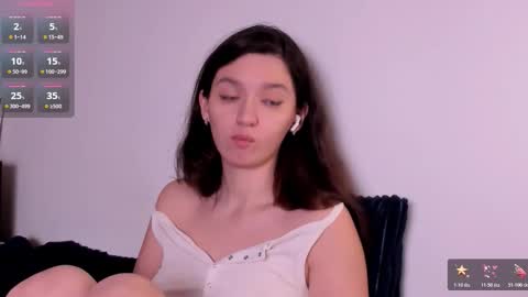 mia online show from March 21, 12:48 am