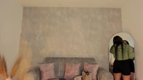 miacooper online show from February 21, 12:28 pm