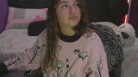 Mia online show from February 2, 2:54 am