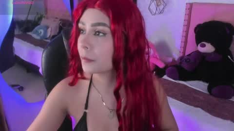 Mia online show from June 2, 4:13 am
