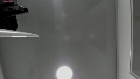 Miah Collins online show from February 4, 10:54 am