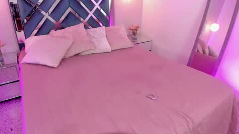 Mia Khalifa online show from March 6, 11:36 am