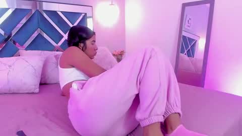 Mia Khalifa online show from March 5, 11:38 am