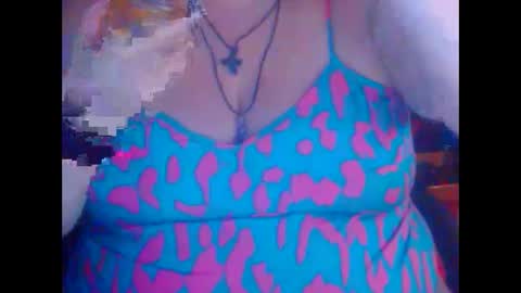 maya online show from October 25, 2:25 pm