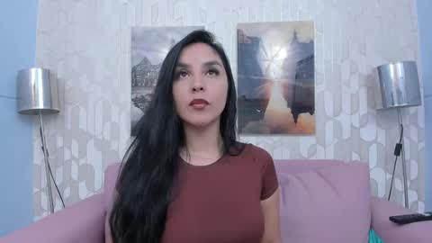 Mia Quevedo online show from March 12, 12:15 pm