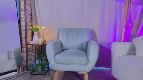 My name is Mia  Please say hello I like to chat with you. If you have requests or dirty talk please use tip online show from January 18, 12:36 pm