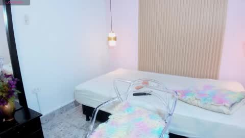 miasalazar9 online show from March 15, 1:13 pm