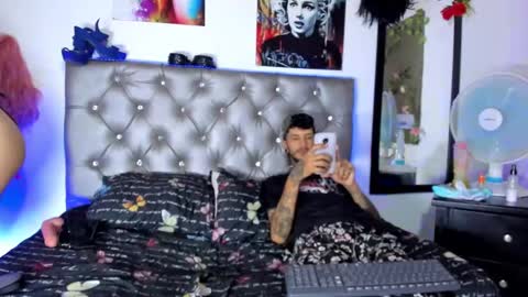 Mariana  online show from January 17, 7:05 pm