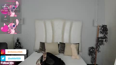 Mia Villalobos online show from October 14, 11:57 am