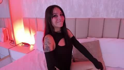 Michael Walkerr online show from February 19, 7:38 pm