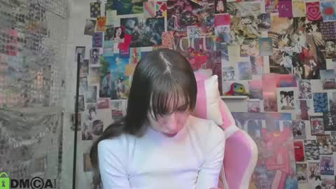 michele_mack online show from November 18, 2:45 am