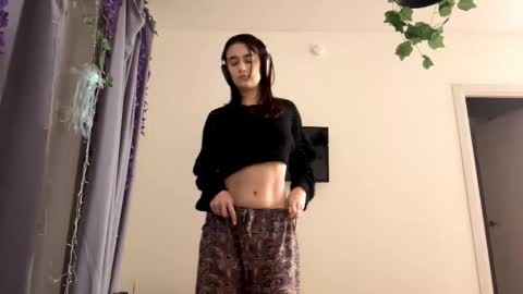 Mary online show from January 14, 12:15 am