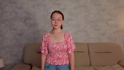 Mio  online show from July 8, 3:47 pm