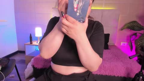 michonne_09 online show from November 1, 9:19 pm